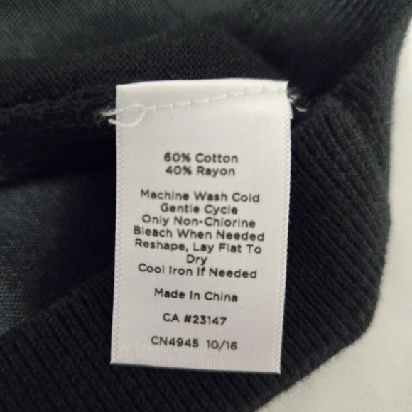 Talbots split sleeve sweater.  Black/cream.  Size 2X - Picture 10 of 10